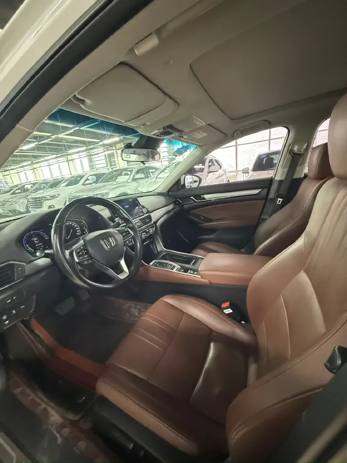 2019 Honda Inspire 2.0L 146HP L4 E-CVT Hybrid,autocango,china used car exporter,china ev exporter,chinese used car exporter,chinese used ev exporter