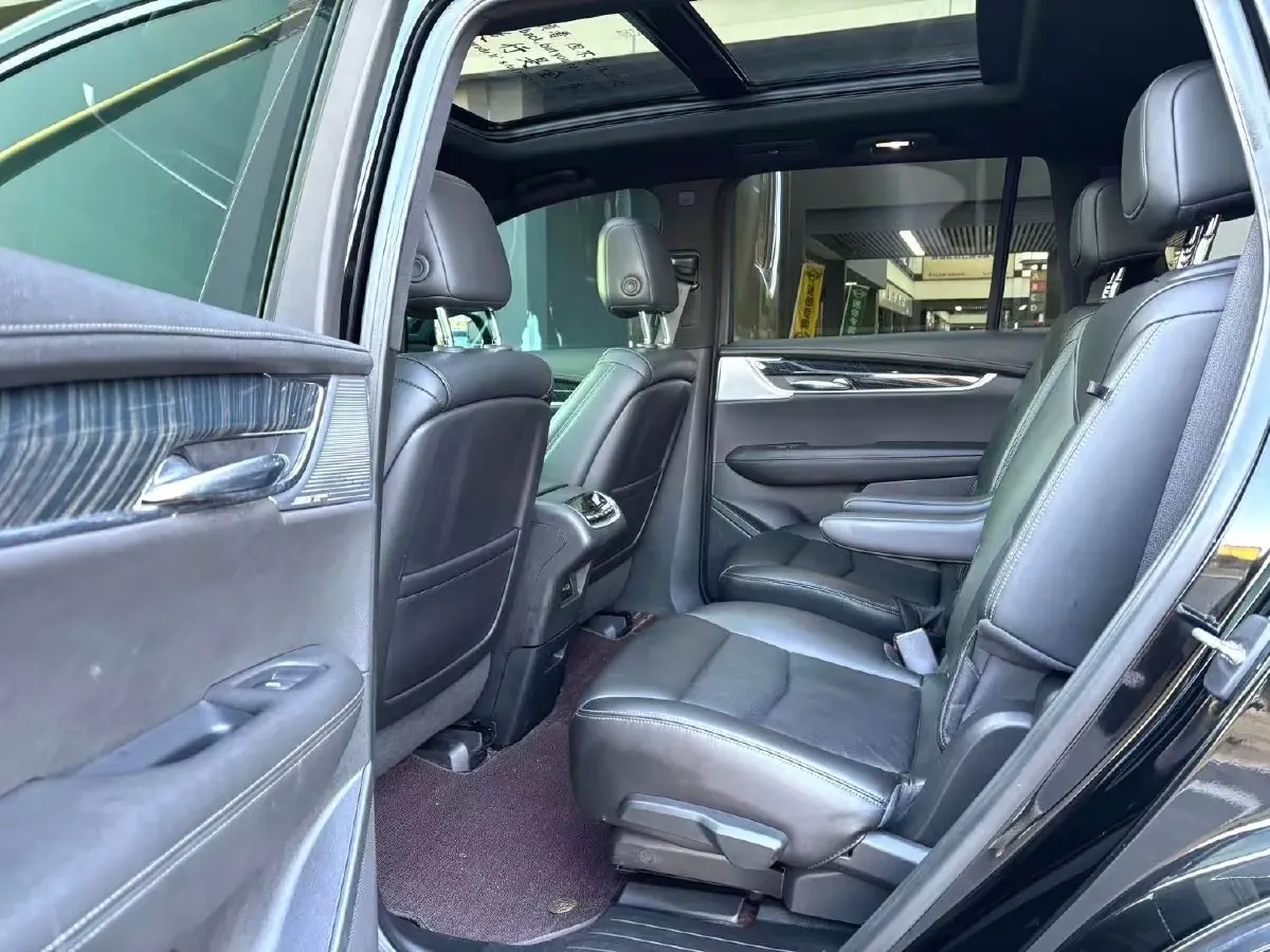 2021 Cadillac XT6 2.0T 237HP L4 9AT,autocango,china used car exporter,china ev exporter,chinese used car exporter,chinese used ev exporter