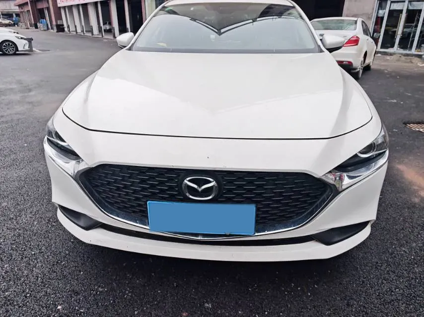 2021 Mazda 3 Axela 1.5L 117HP L4 6AT,autocango,china used car exporter,china ev exporter,chinese used car exporter,chinese used ev exporter