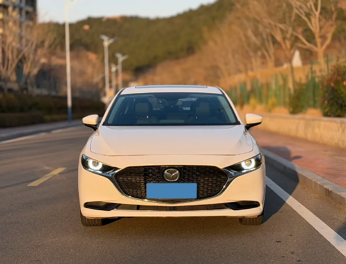 2021 Mazda 3 Axela 2.0L 158HP L4 6AT,autocango,china used car exporter,china ev exporter,chinese used car exporter,chinese used ev exporter