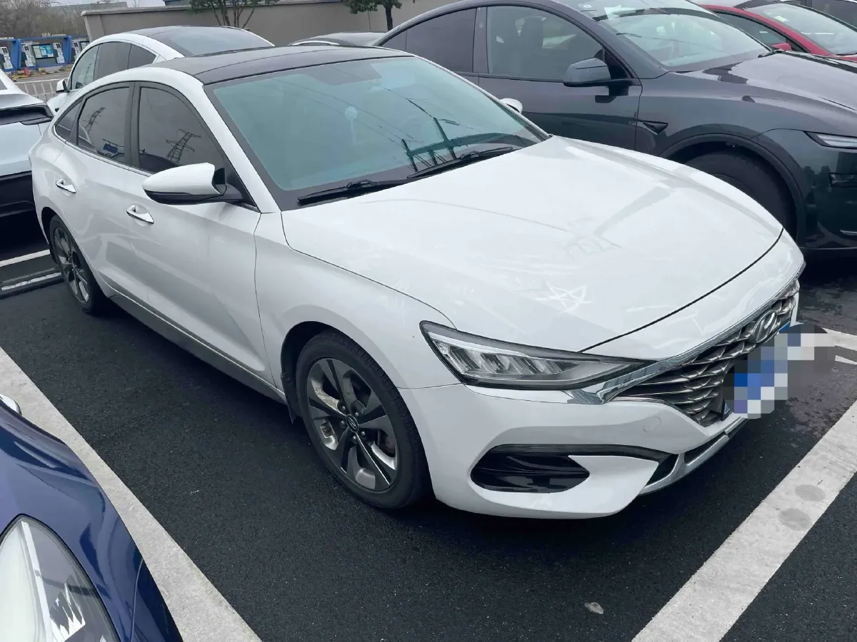 2019 Hyundai La Festa 1.6T 204HP L4 7DCT,autocango,china used car exporter,china ev exporter,chinese used car exporter,chinese used ev exporter