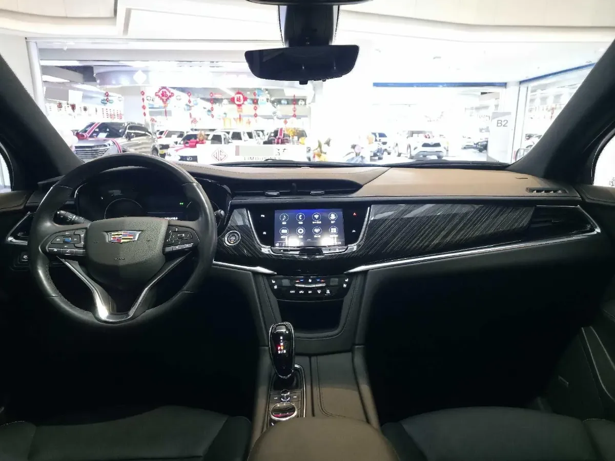 2022 Cadillac XT6 2.0T 237HP L4 9AT,autocango,china used car exporter,china ev exporter,chinese used car exporter,chinese used ev exporter