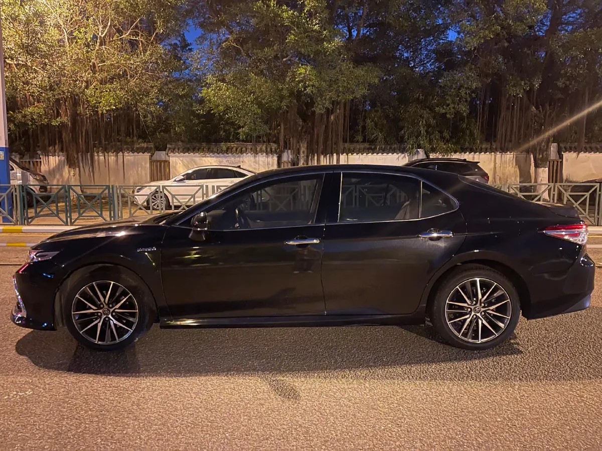 2021 Toyota Camry 2.5L 178HP L4 E-CVT Hybrid,autocango,china used car exporter,china ev exporter,chinese used car exporter,chinese used ev exporter