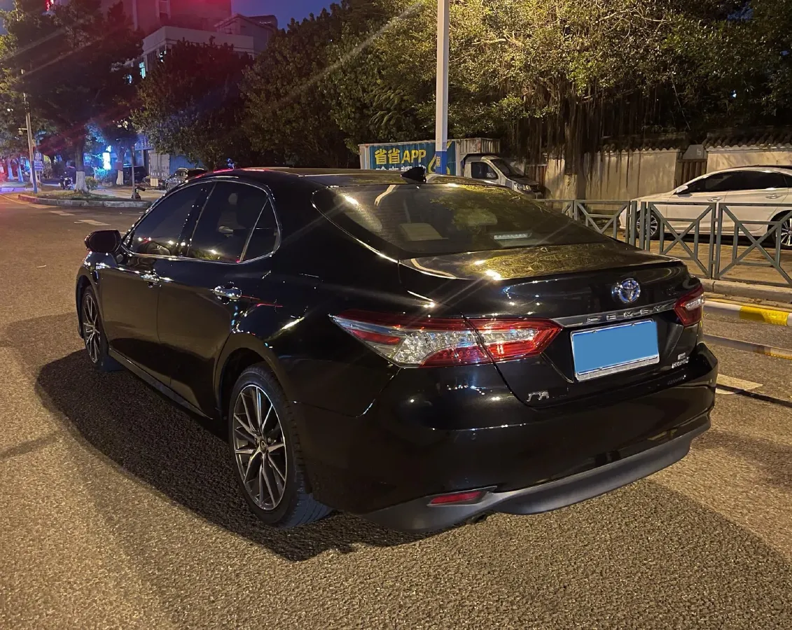 2021 Toyota Camry 2.5L 178HP L4 E-CVT Hybrid,autocango,china used car exporter,china ev exporter,chinese used car exporter,chinese used ev exporter