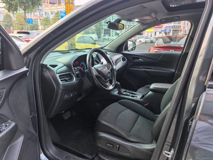 2018 Chevrolet Equinox 1.5T 180HP L4 6AT,autocango,china used car exporter,china ev exporter,chinese used car exporter,chinese used ev exporter