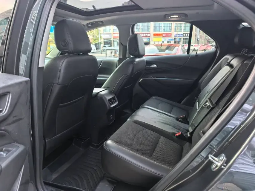 2018 Chevrolet Equinox 1.5T 180HP L4 6AT,autocango,china used car exporter,china ev exporter,chinese used car exporter,chinese used ev exporter