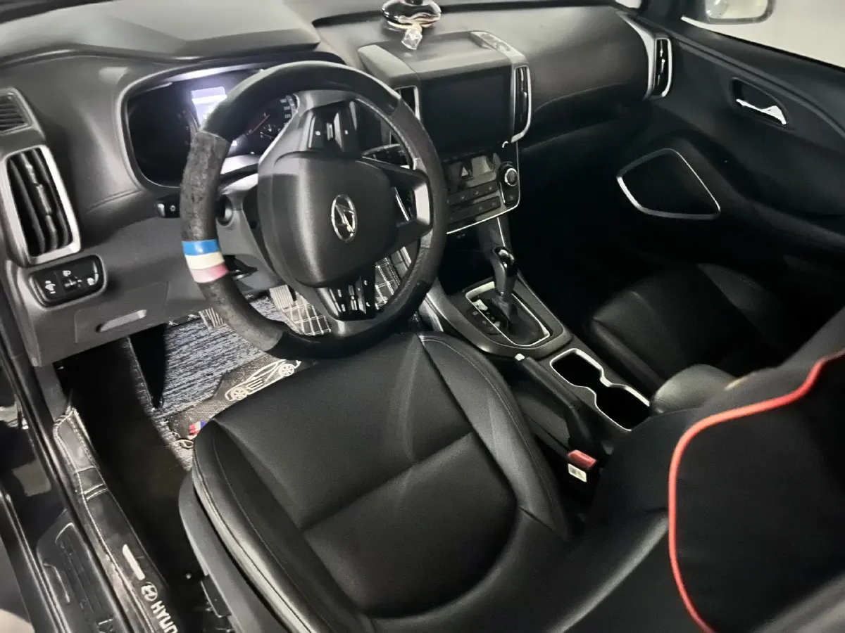 2019 Hyundai ix35 2.0L 160HP L4 6AT,autocango,china used car exporter,china ev exporter,chinese used car exporter,chinese used ev exporter