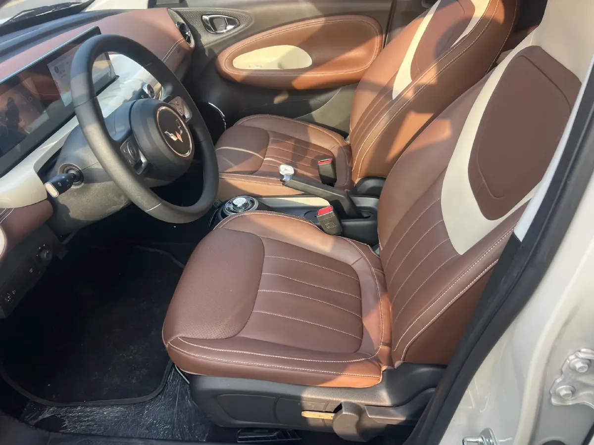 2023 WuLing BinGuo BEV 17.3KWH,autocango,china used car exporter,china ev exporter,chinese used car exporter,chinese used ev exporter