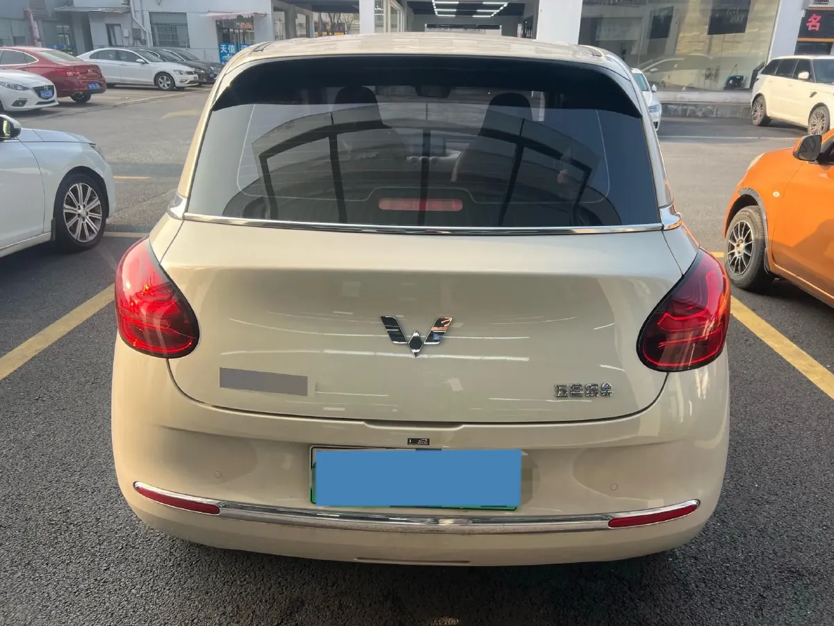 2023 WuLing BinGuo BEV 17.3KWH,autocango,china used car exporter,china ev exporter,chinese used car exporter,chinese used ev exporter