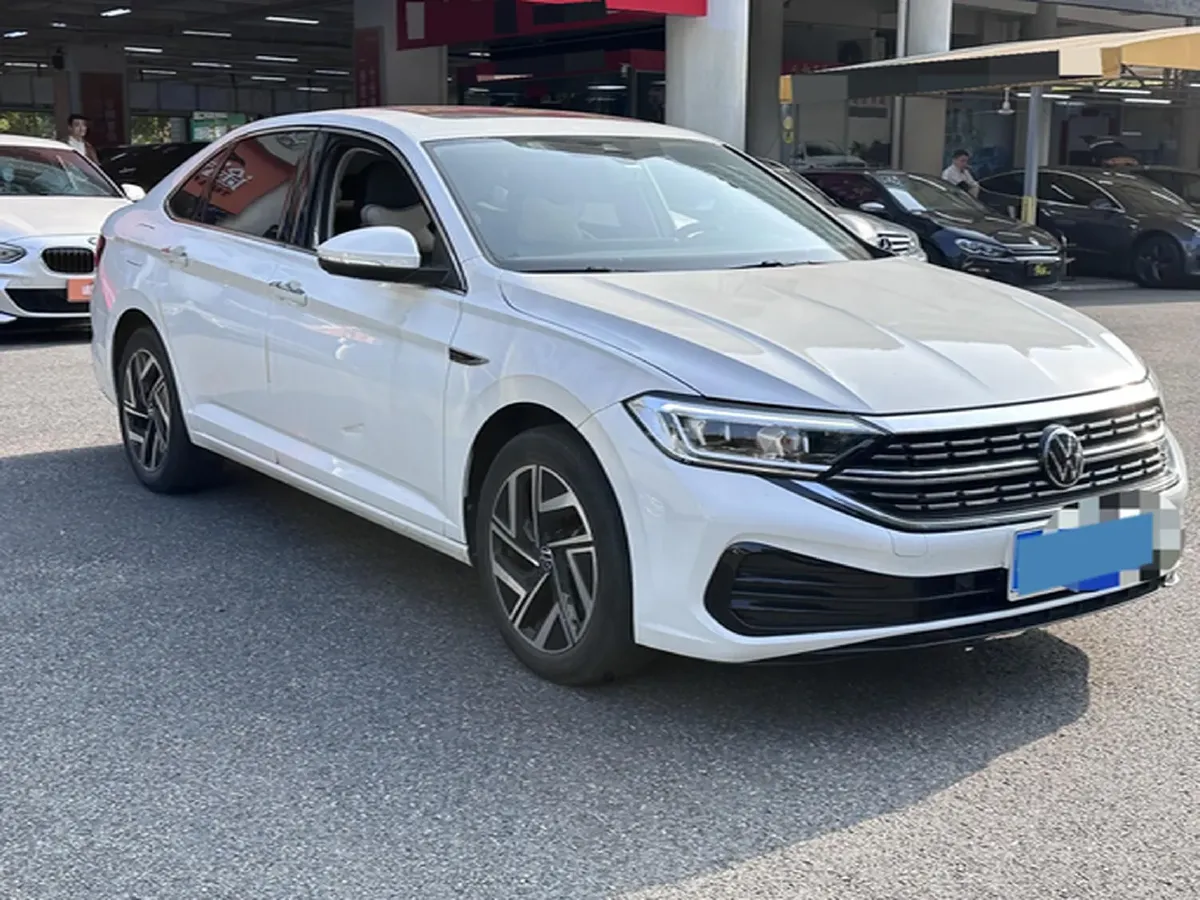 2023 Volkswagen Sagitar 1.5T 160HP L4 7DCT,autocango,china used car exporter,china ev exporter,chinese used car exporter,chinese used ev exporter