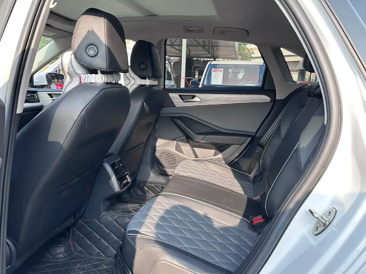 2023 Volkswagen Sagitar 1.5T 160HP L4 7DCT,autocango,china used car exporter,china ev exporter,chinese used car exporter,chinese used ev exporter