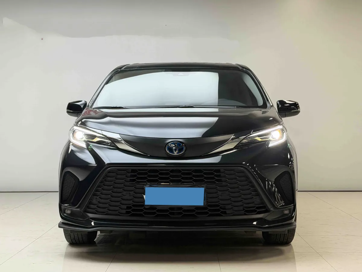 2024 Toyota Granvia 2.5L 189HP L4 E-CVT Hybrid,autocango,china used car exporter,china ev exporter,chinese used car exporter,chinese used ev exporter