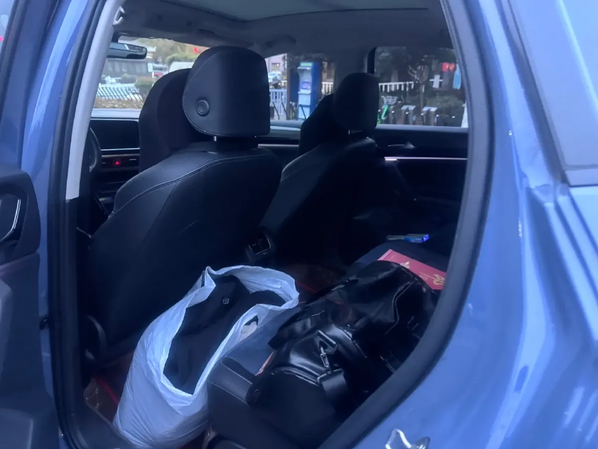 2020 Volkswagen Tayron X 2.0T 186HP L4 7DCT,autocango,china used car exporter,china ev exporter,chinese used car exporter,chinese used ev exporter