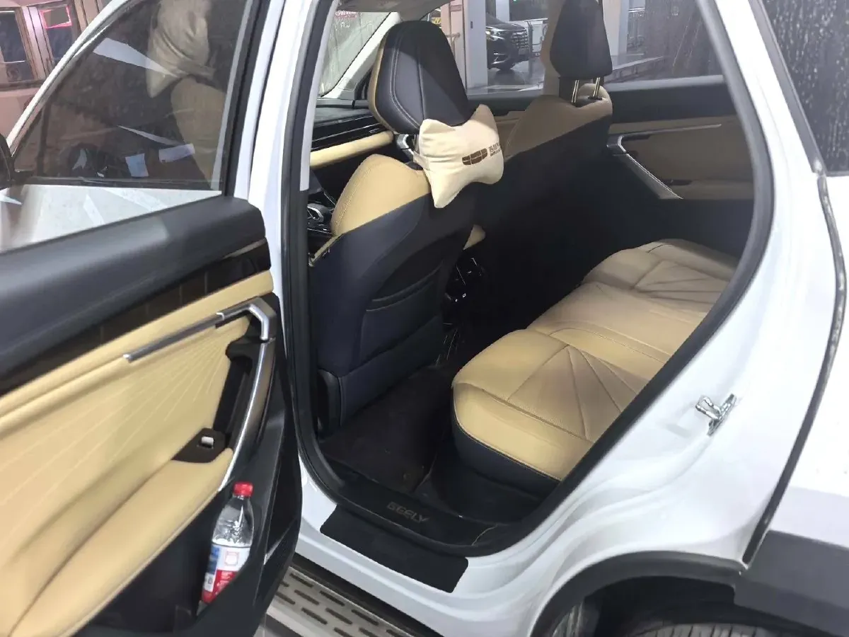 2023 Geely StarRay 1.5T 181HP L4 7DCT,autocango,china used car exporter,china ev exporter,chinese used car exporter,chinese used ev exporter