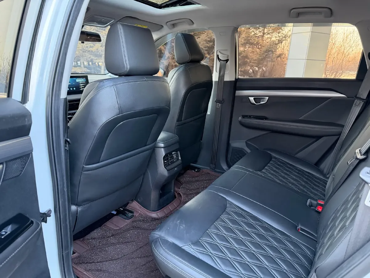 2022 WuLing XingChen 2.0L 136HP L4 1DHT Hybrid 1.8KWH,autocango,china used car exporter,china ev exporter,chinese used car exporter,chinese used ev exporter