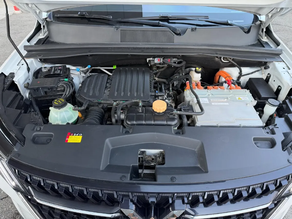 2022 WuLing XingChen 2.0L 136HP L4 1DHT Hybrid 1.8KWH,autocango,china used car exporter,china ev exporter,chinese used car exporter,chinese used ev exporter