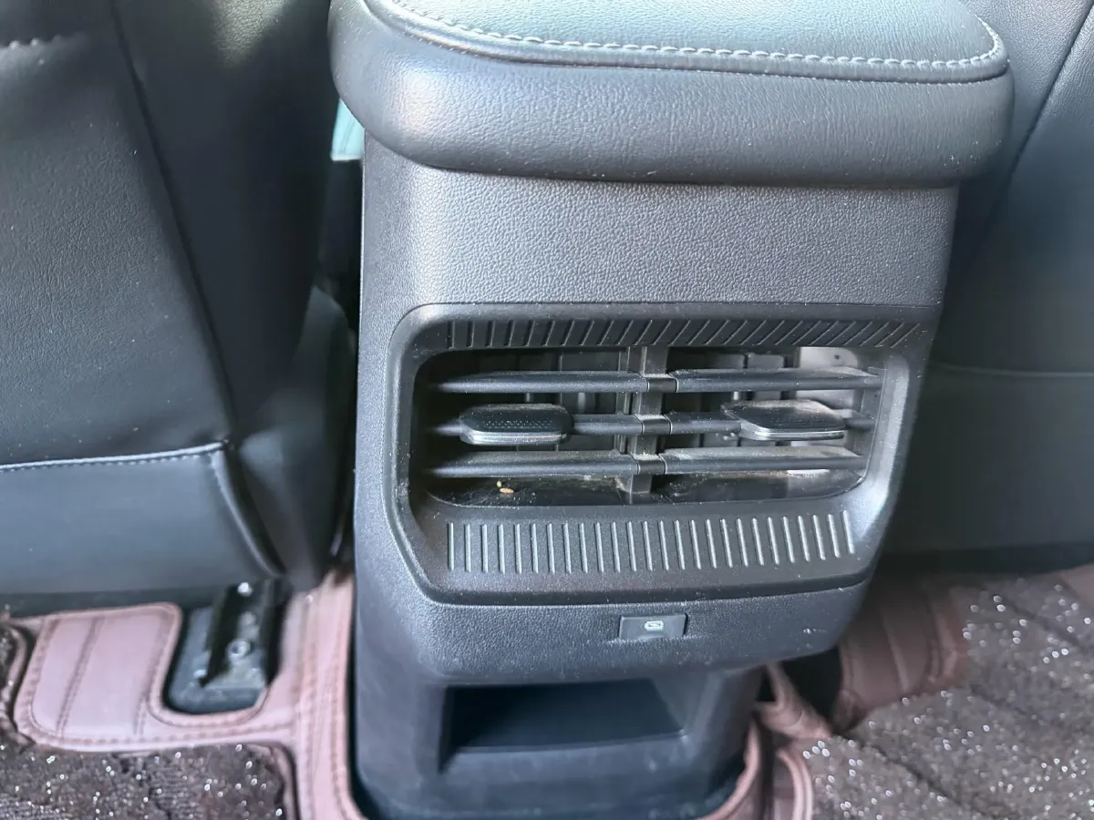 2022 WuLing XingChen 2.0L 136HP L4 1DHT Hybrid 1.8KWH,autocango,china used car exporter,china ev exporter,chinese used car exporter,chinese used ev exporter