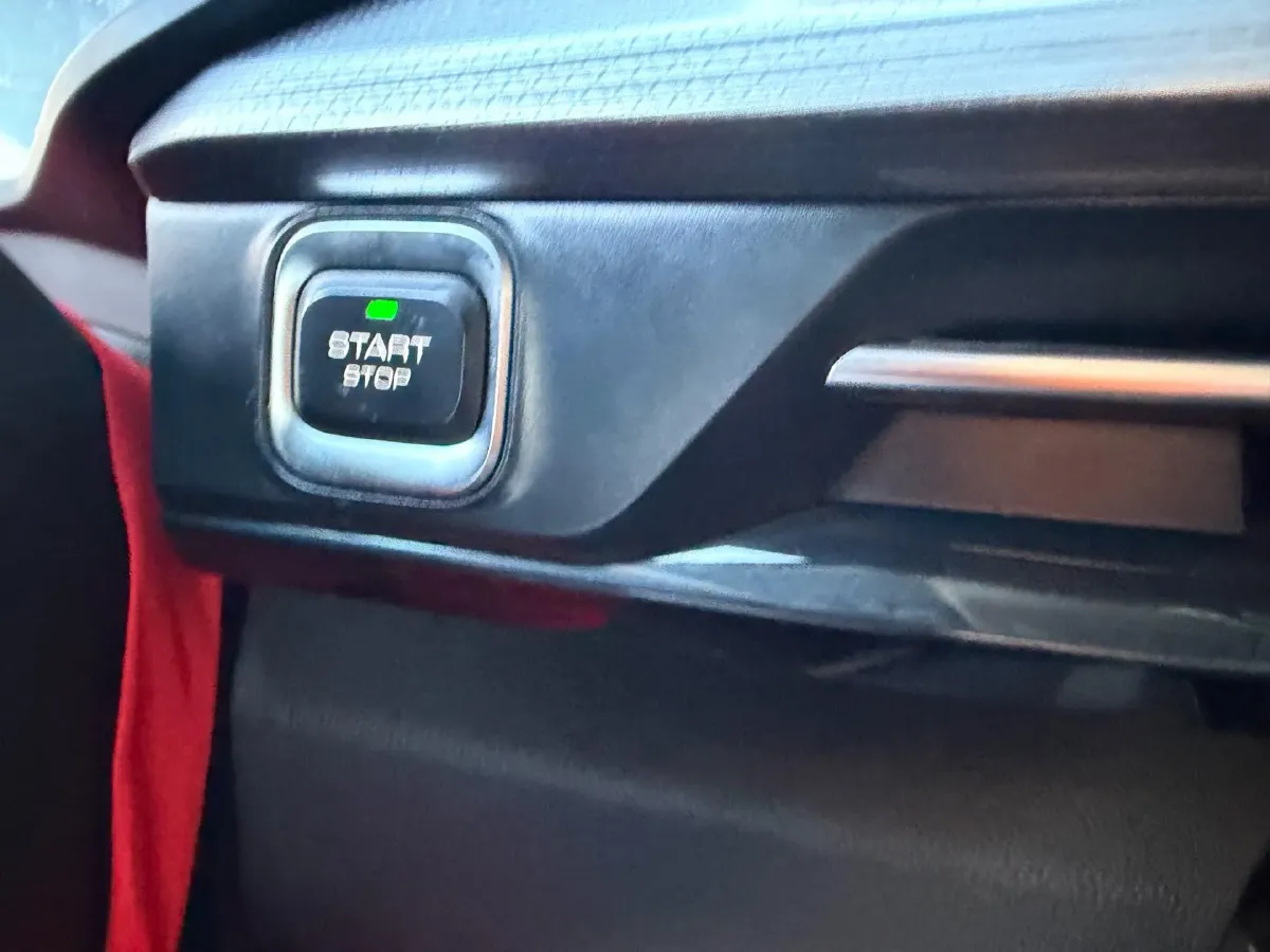 2022 WuLing XingChen 2.0L 136HP L4 1DHT Hybrid 1.8KWH,autocango,china used car exporter,china ev exporter,chinese used car exporter,chinese used ev exporter