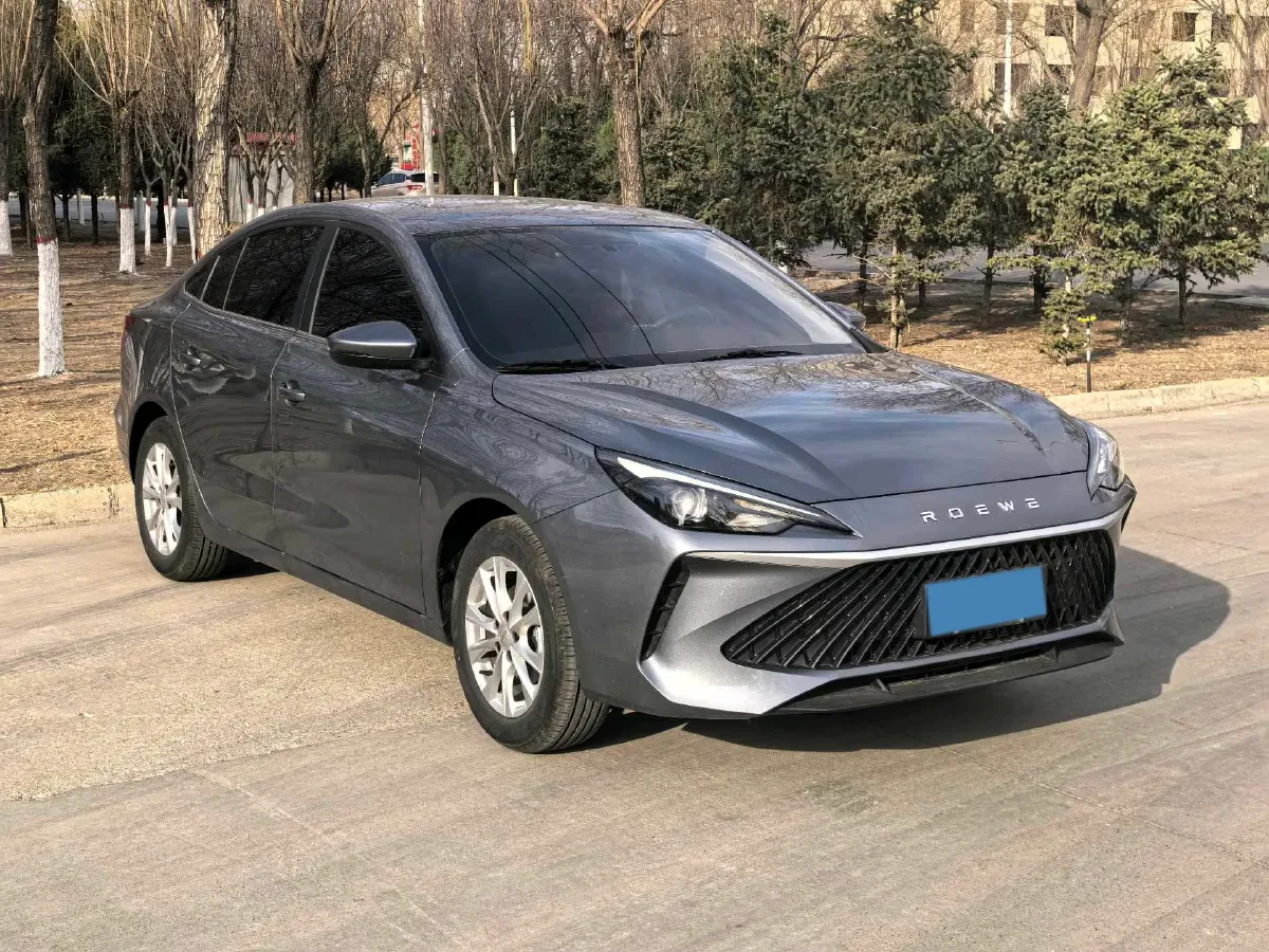 2026 Roewe i5 1.5L 129HP L4 CVT,autocango,china used car exporter,china ev exporter,chinese used car exporter,chinese used ev exporter