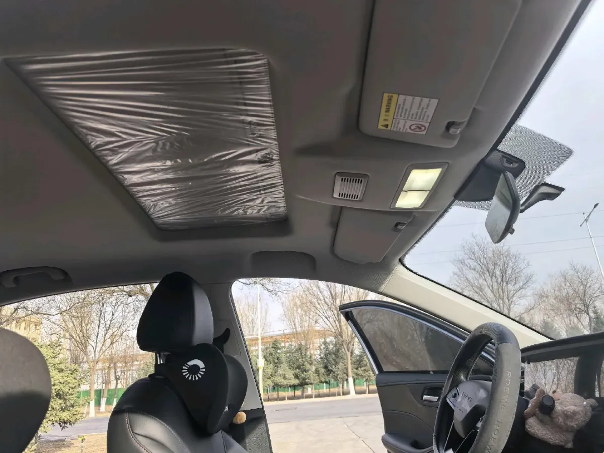 2026 Roewe i5 1.5L 129HP L4 CVT,autocango,china used car exporter,china ev exporter,chinese used car exporter,chinese used ev exporter