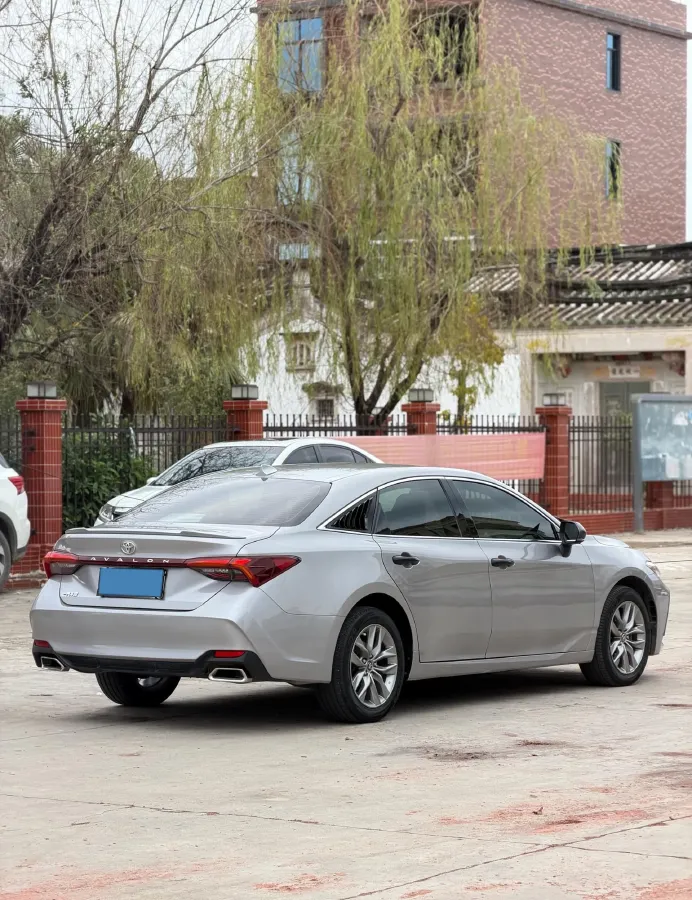 2019 Toyota Avalon 2.0L 178HP L4 CVT,autocango,china used car exporter,china ev exporter,chinese used car exporter,chinese used ev exporter