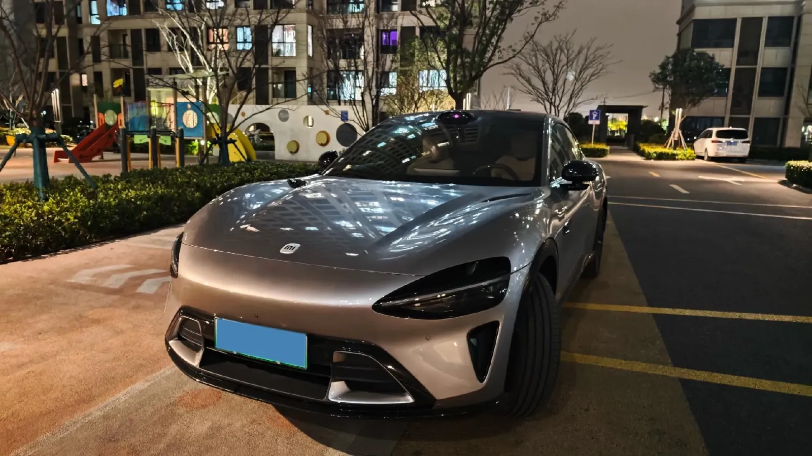 2025 MI YU7 BEV 96.3KWH,autocango,china used car exporter,china ev exporter,chinese used car exporter,chinese used ev exporter