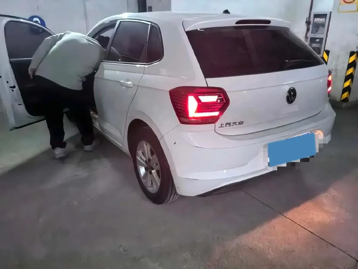 2022 Jetour X70 1.5T 156HP L4 6MT,autocango,china used car exporter,china ev exporter,chinese used car exporter,chinese used ev exporter