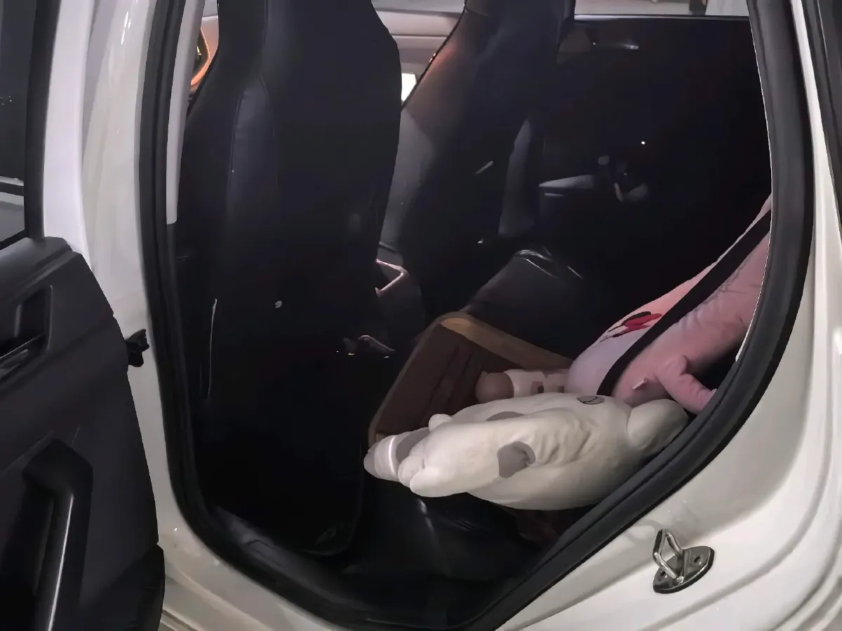 2022 Jetour X70 1.5T 156HP L4 6MT,autocango,china used car exporter,china ev exporter,chinese used car exporter,chinese used ev exporter