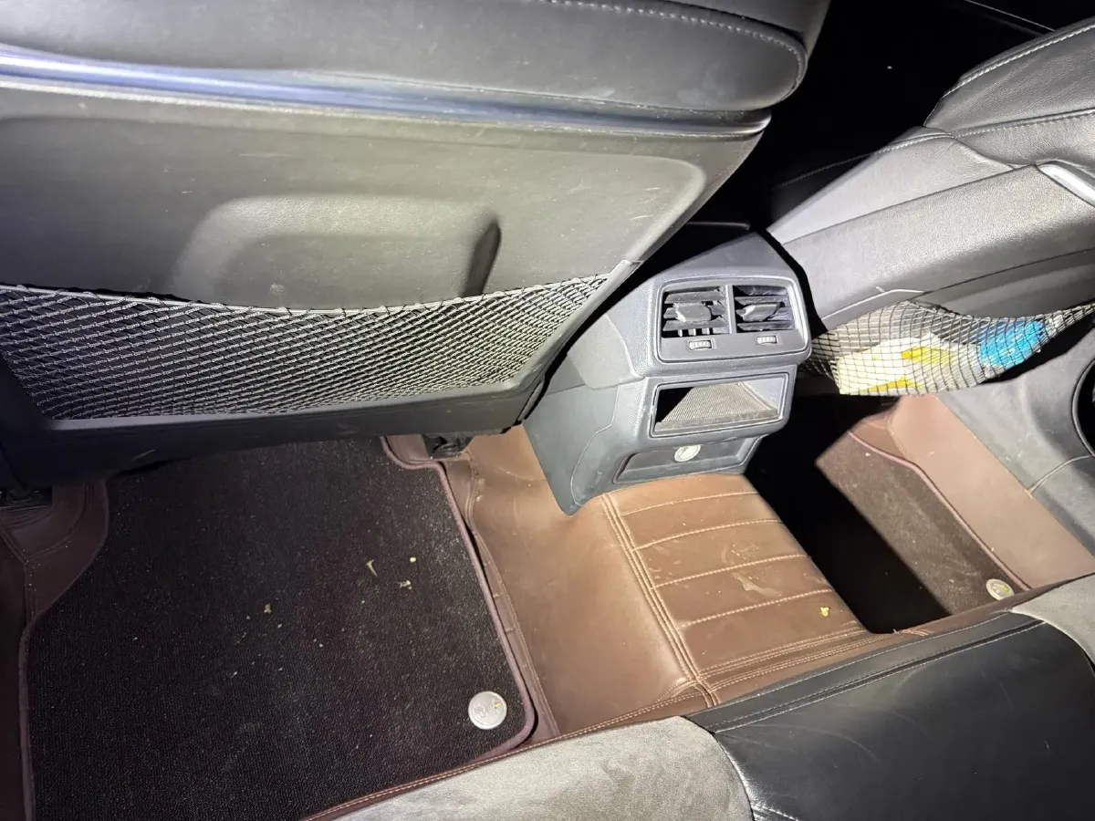 2020 Audi A6L 2.0T 190HP L4 7DCT,autocango,china used car exporter,china ev exporter,chinese used car exporter,chinese used ev exporter