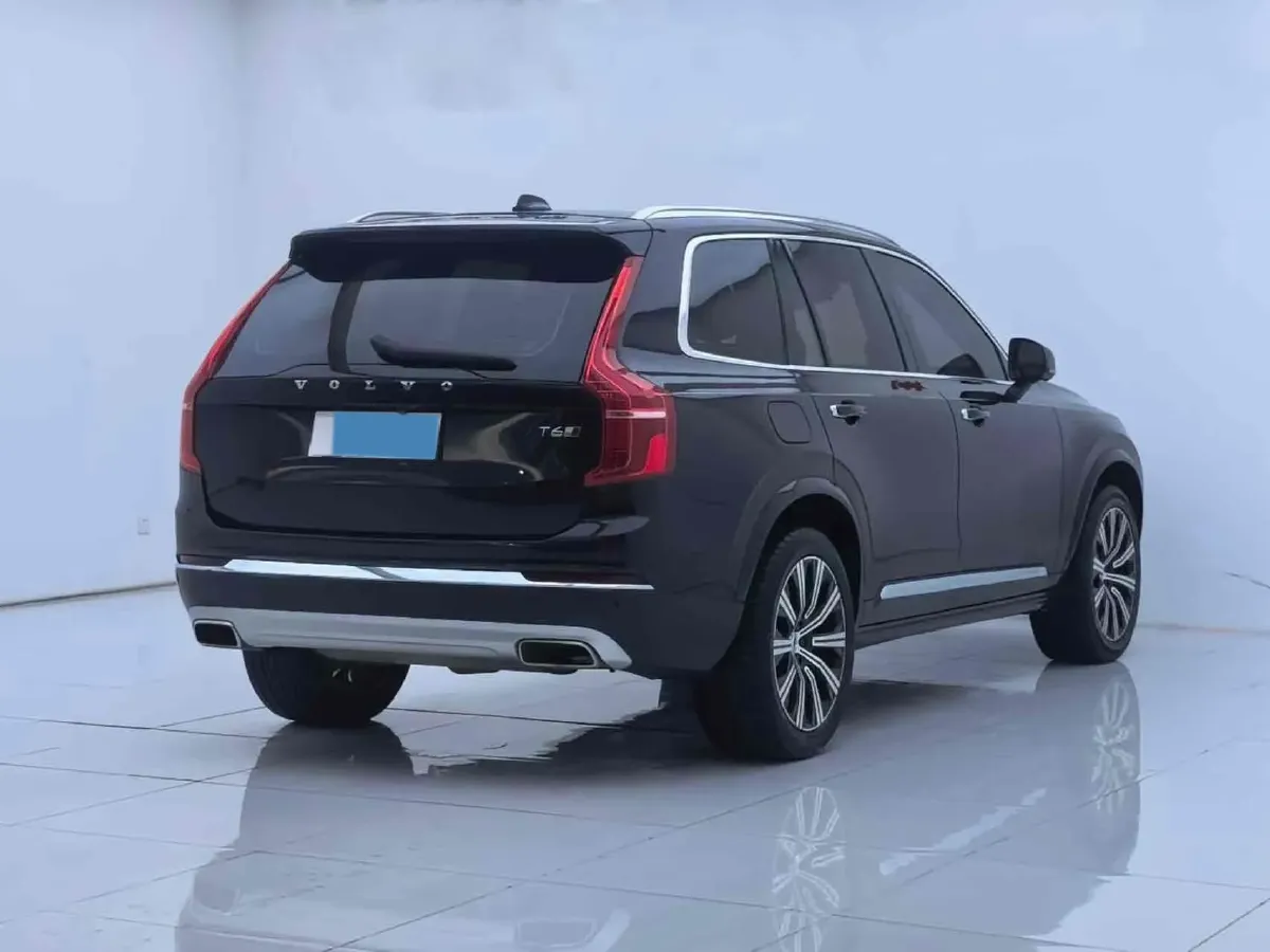 2019 Volvo XC90 2.0T 254HP L4 8AT,autocango,china used car exporter,china ev exporter,chinese used car exporter,chinese used ev exporter