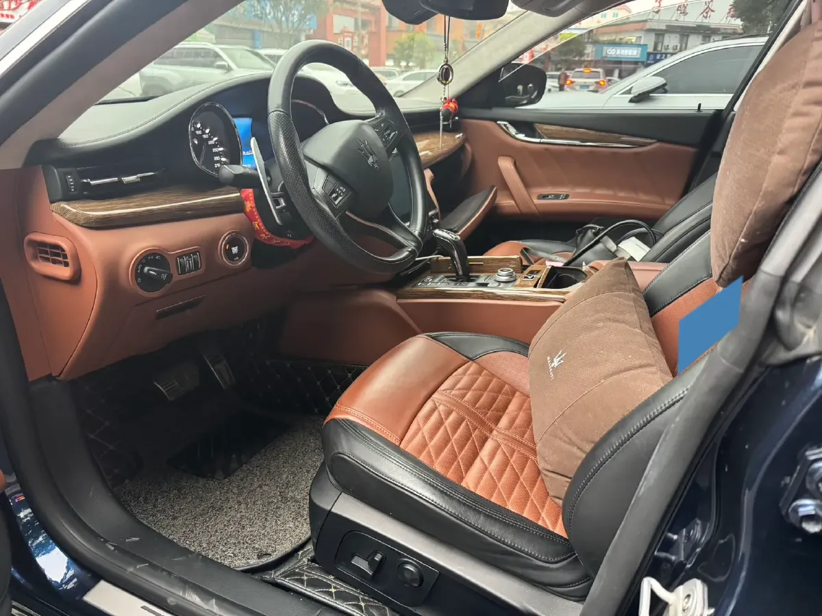 2019 Maserati Quattroporte 3.0T 350HP V6 8AT,autocango,china used car exporter,china ev exporter,chinese used car exporter,chinese used ev exporter