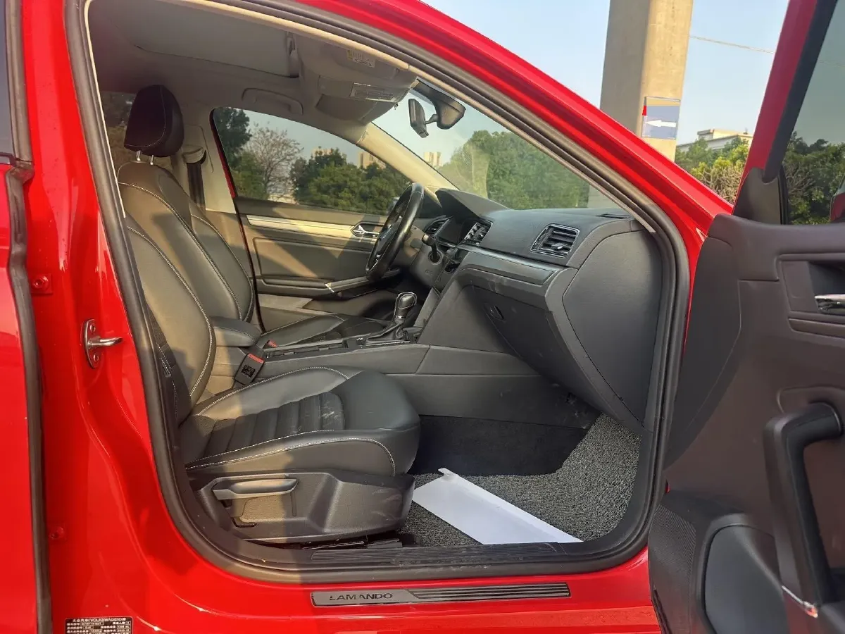 2019 Volkswagen Passat 1.4T 150HP L4 7DCT,autocango,china used car exporter,china ev exporter,chinese used car exporter,chinese used ev exporter