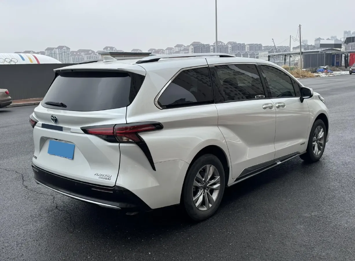 2021 Toyota Sienna 2.5L 192HP L4 E-CVT Hybrid,autocango,china used car exporter,china ev exporter,chinese used car exporter,chinese used ev exporter