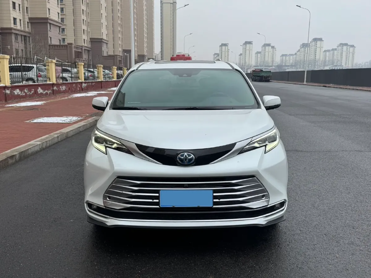 2021 Toyota Sienna 2.5L 192HP L4 E-CVT Hybrid,autocango,china used car exporter,china ev exporter,chinese used car exporter,chinese used ev exporter