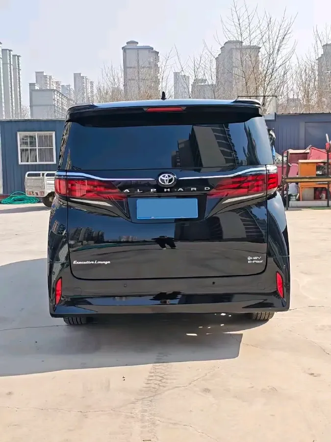 2024 Toyota Alphard 2.5L 190HP L4 E-CVT Hybrid,autocango,china used car exporter,china ev exporter,chinese used car exporter,chinese used ev exporter
