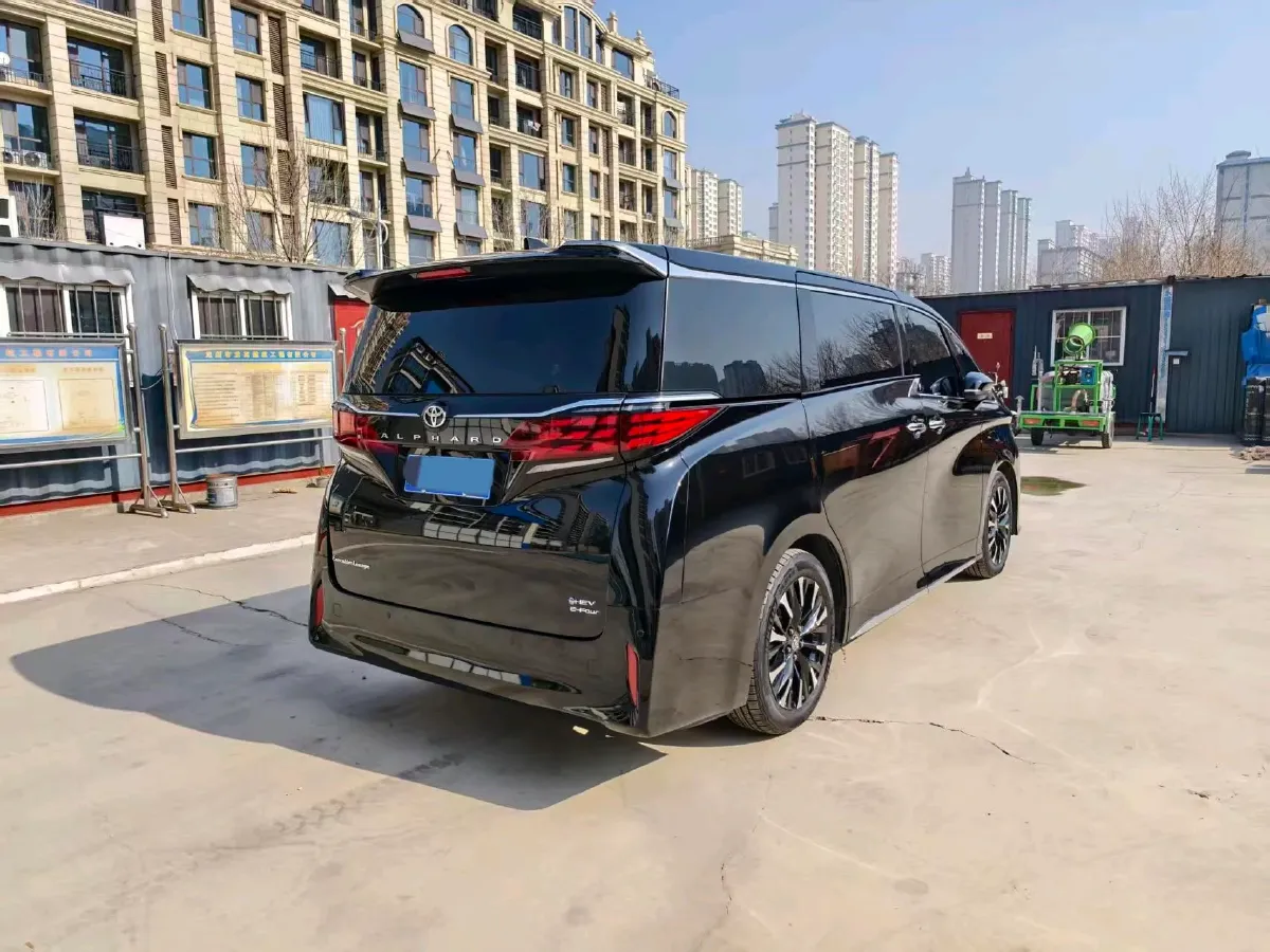 2024 Toyota Alphard 2.5L 190HP L4 E-CVT Hybrid,autocango,china used car exporter,china ev exporter,chinese used car exporter,chinese used ev exporter