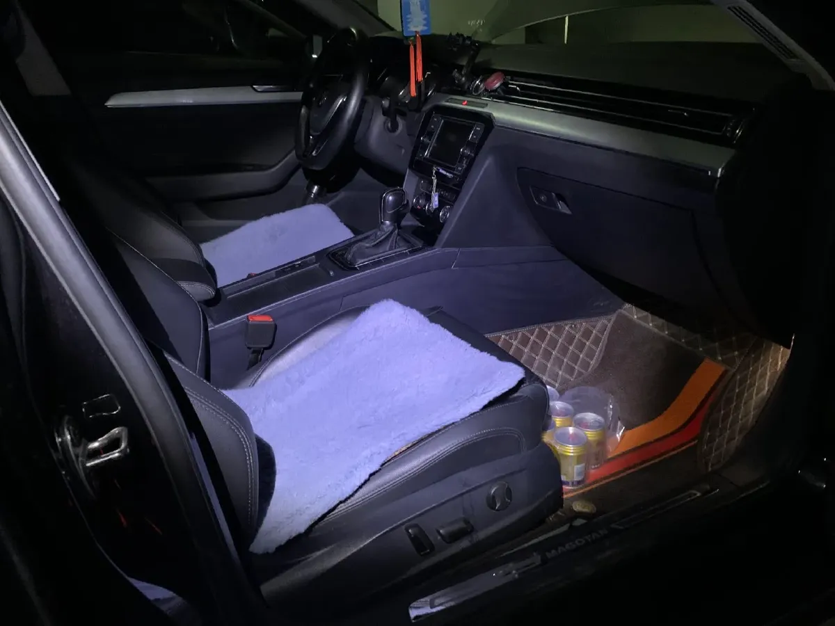 2018 Volkswagen Magotan 1.8T 180HP L4 7DCT,autocango,china used car exporter,china ev exporter,chinese used car exporter,chinese used ev exporter