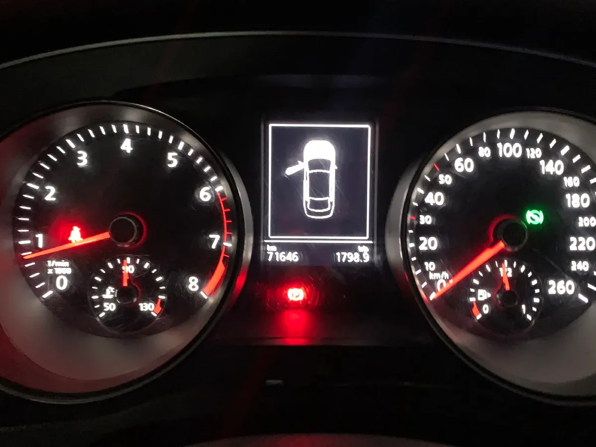 2018 Volkswagen Magotan 1.8T 180HP L4 7DCT,autocango,china used car exporter,china ev exporter,chinese used car exporter,chinese used ev exporter