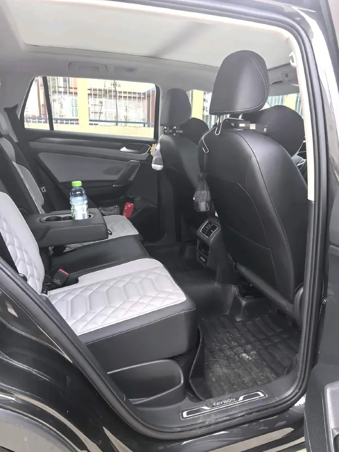 2024 Volkswagen Tayron 1.5T 160HP L4 7DCT,autocango,china used car exporter,china ev exporter,chinese used car exporter,chinese used ev exporter