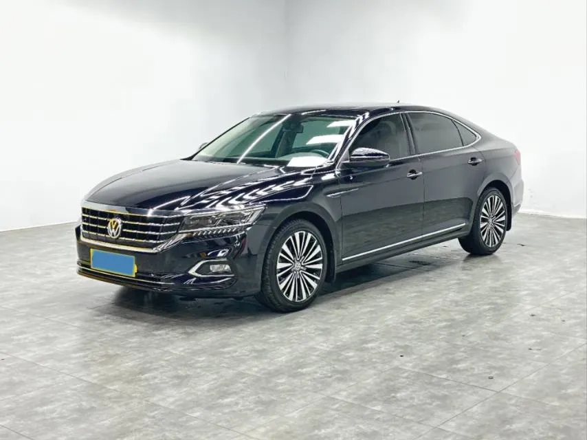 2020 Volkswagen Passat 2.0T 186HP L4 7DCT,autocango,china used car exporter,china ev exporter,chinese used car exporter,chinese used ev exporter