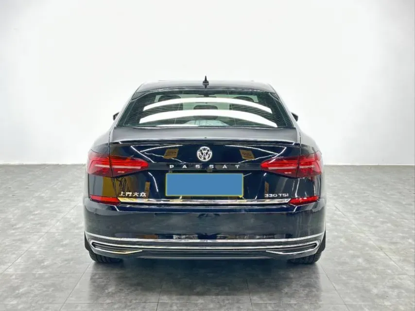 2020 Volkswagen Passat 2.0T 186HP L4 7DCT,autocango,china used car exporter,china ev exporter,chinese used car exporter,chinese used ev exporter