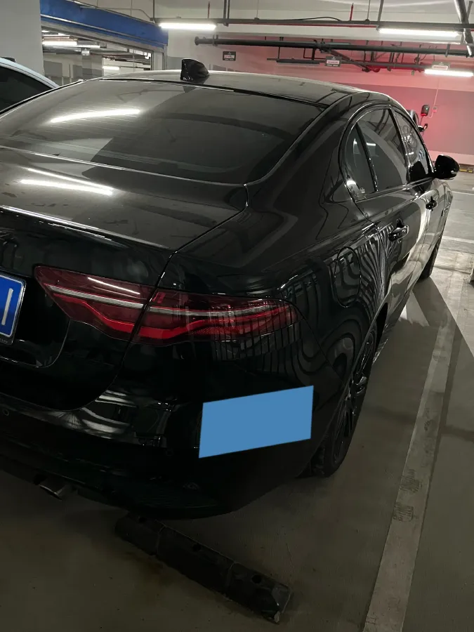 2021 Jaguar XEL 2.0T 250HP L4 8AT,autocango,china used car exporter,china ev exporter,chinese used car exporter,chinese used ev exporter