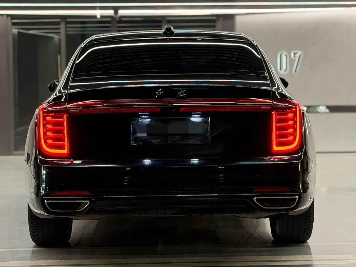 2020 HongQi H9 2.0T 252HP L4 7DCT,autocango,china used car exporter,china ev exporter,chinese used car exporter,chinese used ev exporter