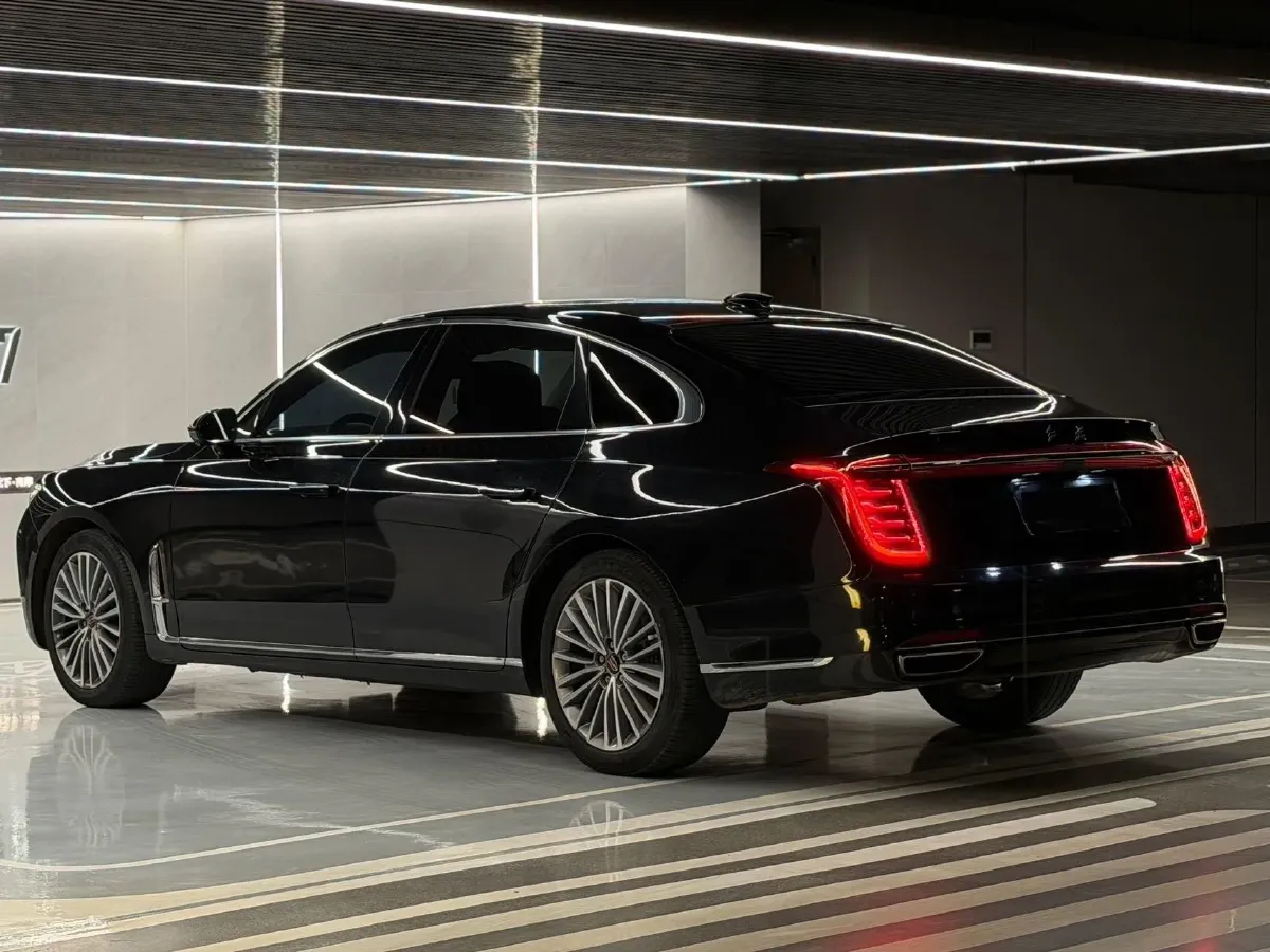 2020 HongQi H9 2.0T 252HP L4 7DCT,autocango,china used car exporter,china ev exporter,chinese used car exporter,chinese used ev exporter