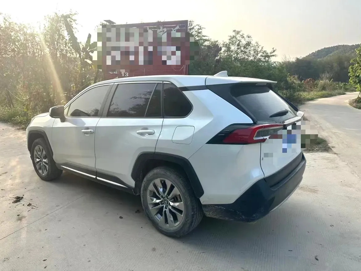 2023 Toyota Wildlander 2.0L 171HP L4 CVT,autocango,china used car exporter,china ev exporter,chinese used car exporter,chinese used ev exporter