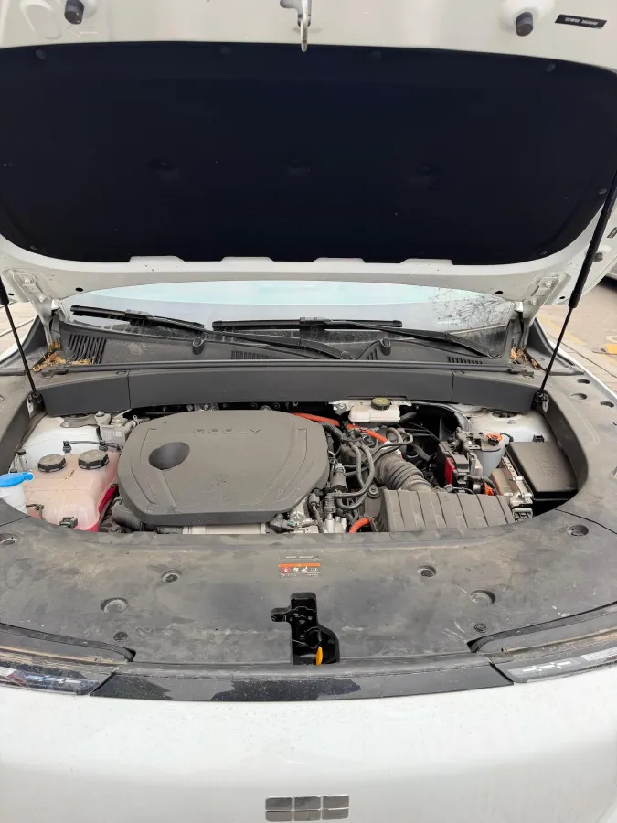 2024 Geely Galaxy L7 1.5T 163HP L4 3DHT PHEV 18.7KWH,autocango,china used car exporter,china ev exporter,chinese used car exporter,chinese used ev exporter