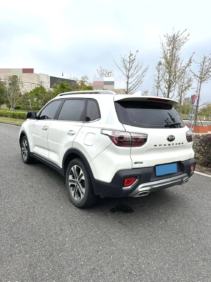 2018 Kia Sportage R 2.0L 160HP L4 6AT,autocango,china used car exporter,china ev exporter,chinese used car exporter,chinese used ev exporter