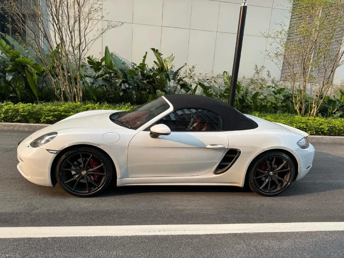 2018 Land Rover Range Rover Velar 3.0T 380HP V6 8AT,autocango,china used car exporter,china ev exporter,chinese used car exporter,chinese used ev exporter