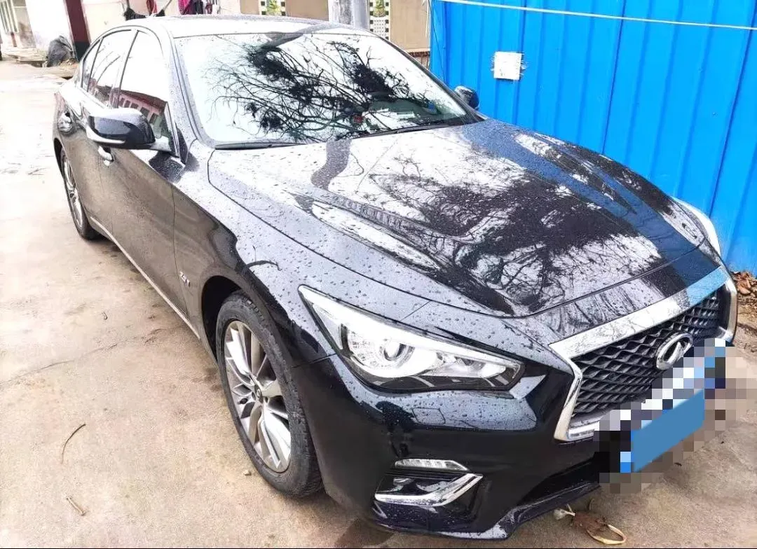 2018 Jeep Grand Commander 2.0T 265HP L4 9AT,autocango,china used car exporter,china ev exporter,chinese used car exporter,chinese used ev exporter