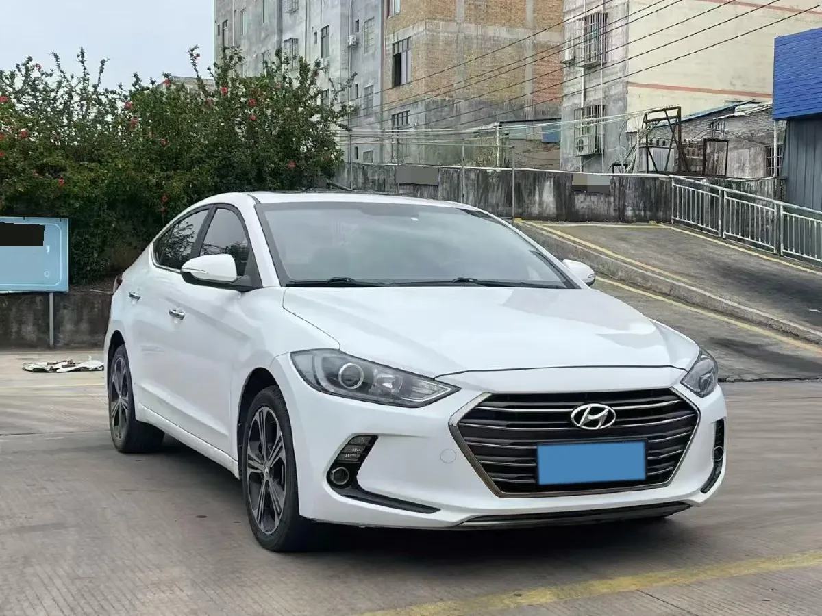 2016 Hyundai Elantra 1.6L 128HP L4 6MT,autocango,china used car exporter,china ev exporter,chinese used car exporter,chinese used ev exporter